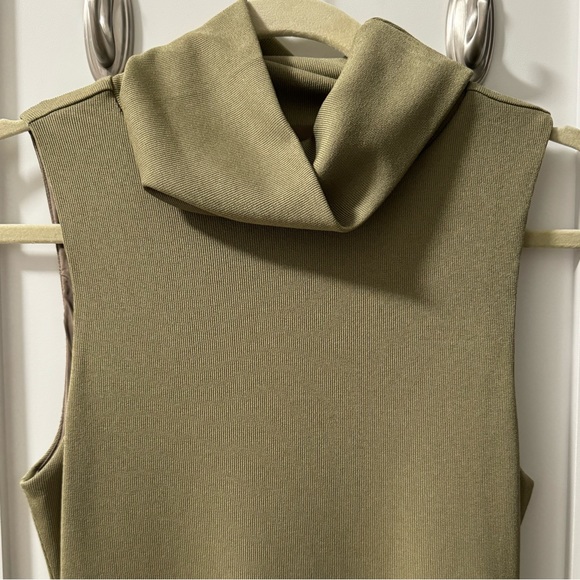 Lovers and Friends ‘Fawn’ Mini Dress - Picture 5 of 7